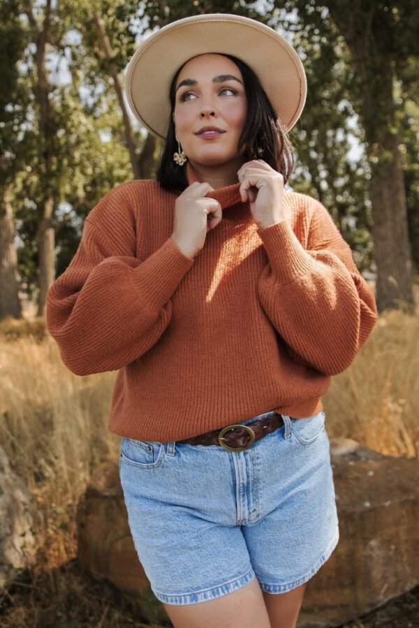 Turtleneck Sweater | Spice - Image 2